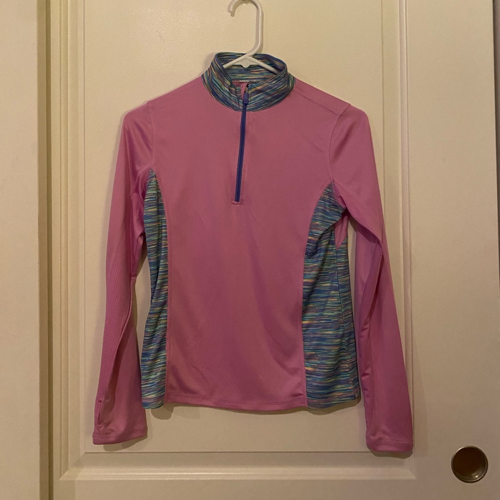 GENTLY USED Long Sleeve Sweat Absorbent Turtle Neck Shirt